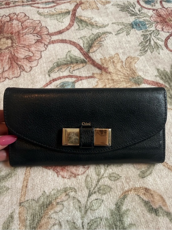 Chloe Handbags - Chloé Black Leather Bow-Accent Continental Wallet